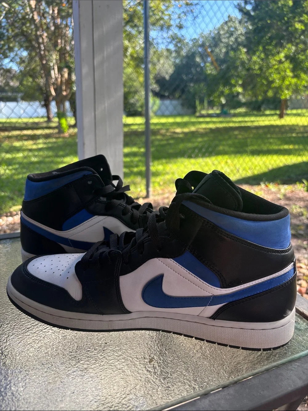 Air Jordan 1 Mid Racer Blue Black White Men’s Size 12 554724-140